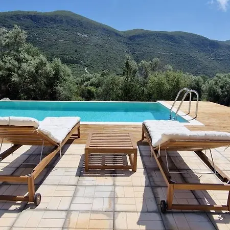Maya Lefkada